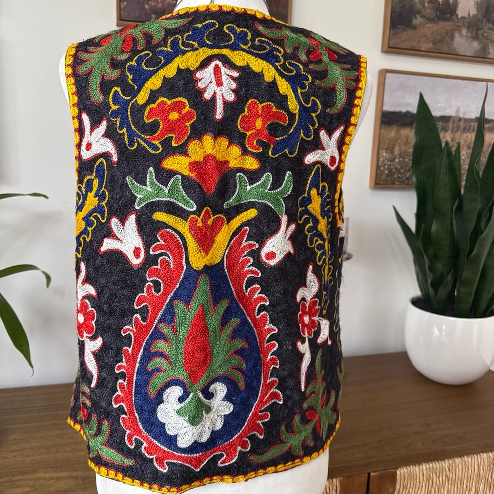 Colorful Boho Hand Embroidered Vest - Picture 4 of 9